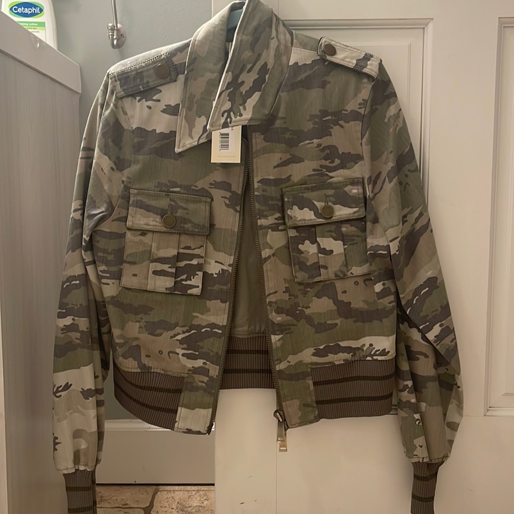 Ramy Brooks Camo jean jacket size M